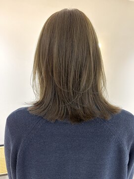 エンス 銀座(Ence) オリーブベージュ/オリーブグレージュ/レイヤーカット/小顔/銀座