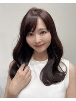 アイビー(ivy)&nbsp;大人可愛いウェービーセミロング/ピンクブラウン30代40代50代