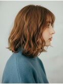 ニュアンスウェーブミディアムヘア20代30代◎前髪あり艶髪越谷