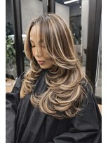 ヌエン 渋谷(NU/EN)&nbsp;バタフライレイヤーカット/海外風ハイレイヤーカット/ハイライト