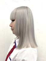 クク 渋谷(QUQU) ホワイト シルバー ハイトーン ケアブリーチ