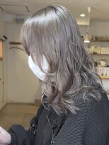 ブレイズヘアー(BLAZEhair)&nbsp;【極上のツヤ】グレージュ×ブリーチ２回