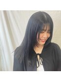 顔周りレイヤーで小顔効果抜群