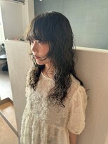 アム(amu)&nbsp;レイヤーパーマ/ロングパーマ/オリーブベージュ/ウルフパーマ
