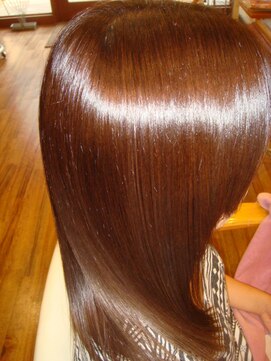 ヘアー クリエーション アピアー(Hair Creation Appear) ”M3Dカラートリートメント＆シリコン除去”