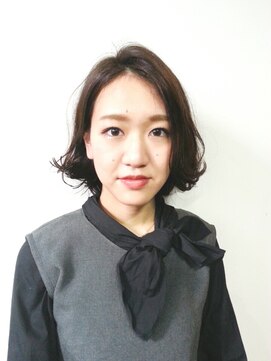 ビューメゾン(BEAU MAISON) ぶつ切り　切りっぱなしボブ