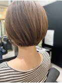 高城涼也 ぱつっとミニボブ×くすみカラー×美髪
