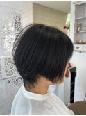 ショートボブ