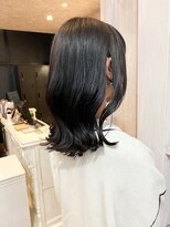 キャアリー(Caary)&nbsp;福山美容室Caary  切りっぱなしミディアム 波巻き  くびれカール