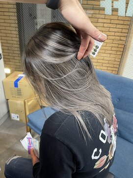 ラフ(LAFF) #バレイヤージュ#グレージュカラー#ボブウルフ#ココアベージュ