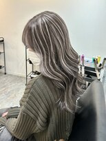 ブレンド 渋谷(BLend)&nbsp;ハイライトカラーマチルダボブインナーグレージュ前髪