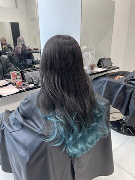 アライブ キチジョウジ(ALIVE Kichijoji) ミズイログラデーションカラー