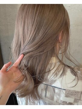 フレーム なんば店(FRAME) △ほんのりピンクベージュ