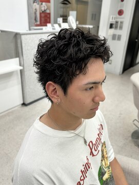 ノイズ キョウト(NOISM Kyoto) ピンパーマ作るスパイキーショートパーマ