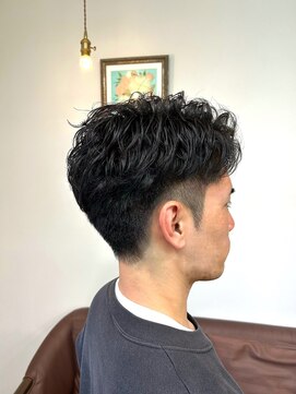 ナナマルヘアー(nanamaru hair) 【メンズ】7：3ショートピンパーマ