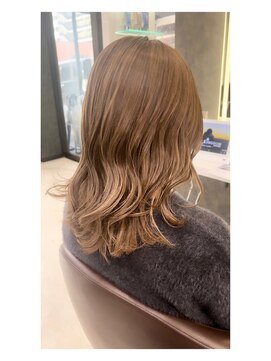 デザインサロンリア(design salon Lia) 前髪/アンブレラカラー/こなれミディ/イメチェン/ウェーブパーマ