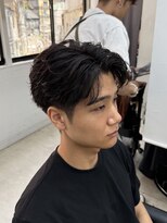 サン 大阪梅田(SUNC) 【フェザーパーマ】【フェザーショート】【センターパート】