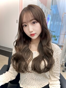 クム(kumu) 【kumu】 ロングレイヤー/顔周りカット/栄/名古屋