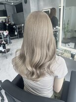 サロウィン(SALOWIN)&nbsp;ハイトーン／名古屋/栄