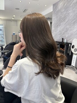 アルドーレフィエロ シンサイバシ(Ardore fiero shinsaibashi) ブリーチなしダブルカラーで作るオリーブベージュ♪