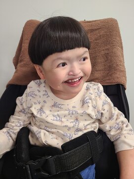 フォークロア 本店(Folk Lore) パッツンどんぐりカット