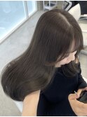 透明感オリーブカラー/ミディアムレイヤー/顔周りカット