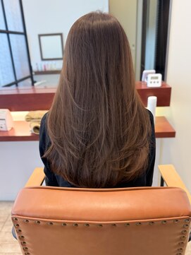 マーリャヘアー(mallia hair) レイヤースタイルレイヤーカットロングレイヤー小顔スタイル
