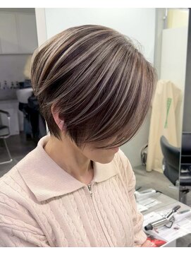 レディアル 大宮(REDEAL) 白髪ぼかし/ハイライト