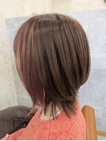 イル(iru)&nbsp;顔周りの白髪は最高のアクセサリーに◇Miku