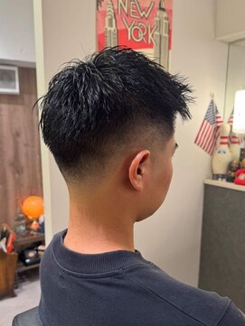 トルクアンドデイジー 武蔵小杉(Torque&Daisy) MEN’S HAIR/波巻きツイストスパイラル/リバースセンターパート