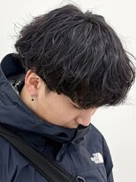 アウラ(AURA)&nbsp;シャドウパーマ波巻きパーマルーズパーマフェザーシャドウ
