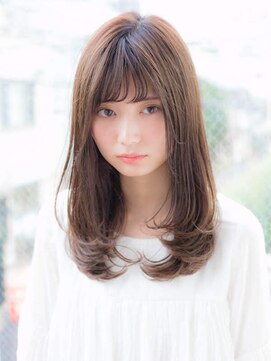 ルティア(Lutia) シースルーバング ブルージュ 似合わせカット