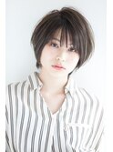 前上がり王道ひし形ショートボブ