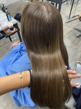 プライズ アイリス 池袋東口店(prize Iris) イルミナカラー グレージュ 池袋東口