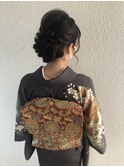 訪問着 サイド ツイスト ボリューム シニヨン ヘアアレンジ