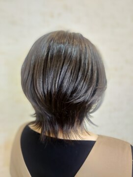 ウィングローリー(WINGLORY) ショートレイヤー