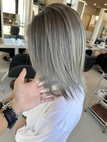 リア 近鉄八尾店(Lia)&nbsp;バレイヤージュ