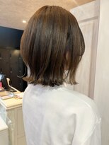 キャアリー(Caary)&nbsp;福山アッシュベージュ外ハネくびれミディ酸性ストレート美髪艶髪