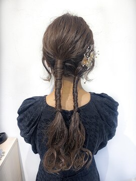 テトラ バイ ネオリーブ 横浜西口店(tetra by neolive) ＊ゆるタイトローツインテール＊[横浜/横浜駅]