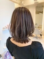 ヘアーアンドメイク ブリリアント(hair&make BRILLIANT)&nbsp;くびれレイヤー 30代ヘア 40代ヘア フローディアトリートメント