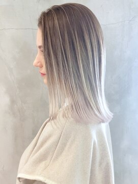 シオン(shion) マロンベージュホワイトブロンドメルティカラー_ba323072