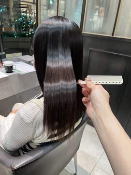 ロロネー 森ノ宮キューズモール(Lolonois) くせを伸ばす酸性ストレート【Lolonois森ノ宮】