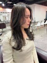 スティーロ 渋谷(Steelo) Steelo オリーブグレージュ×大人レイヤー