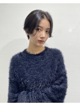 エアー 青山(AIR) 前髪なし耳掛け丸みくびれショートボブ20代30代40代50代60代