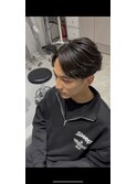 センターパートフェザーパーマ