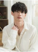 ニュアンスパーマ　ナチュラルパーマ　刈り上げショート　MOMO