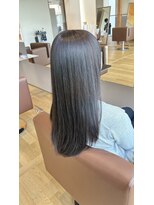 ロッカ(ROCCA)&nbsp;パープルを使ったツヤツヤアッシュ♪
