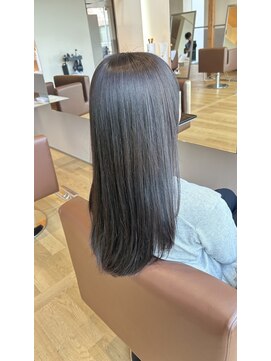ロッカ(ROCCA) パープルを使ったツヤツヤアッシュ♪