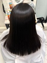 さよなら 私のくせ毛とうねり バロー甲府昭和店&nbsp;高難度くせ毛矯正×ヘアエステで叶える極上艶髪/ストレートヘア