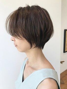 アテナ 六本松店(ATENA) 短すぎない大人美人ショート